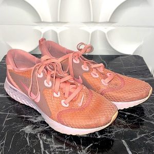 Nike Women's Legend React Running Shoes pink size 7